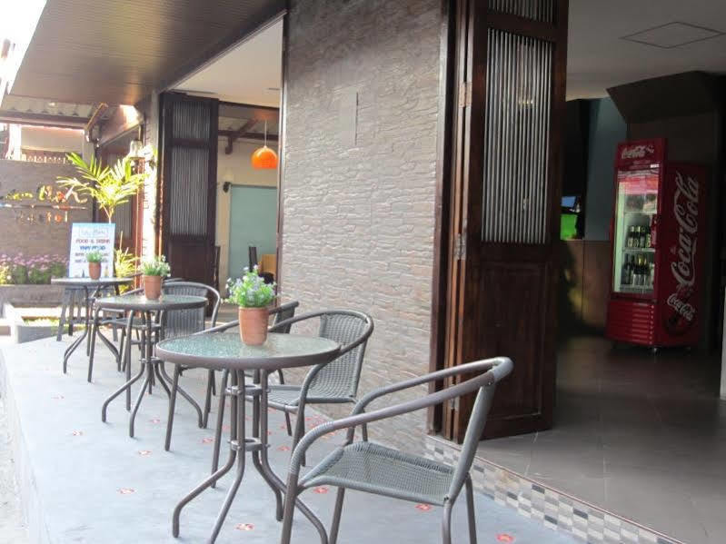 La-Mer Hotel Chiang Mai Exteriör bild